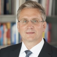 Prof. Dr.-Ing. Jürgen Schmidt - Stellv. Vorsitz