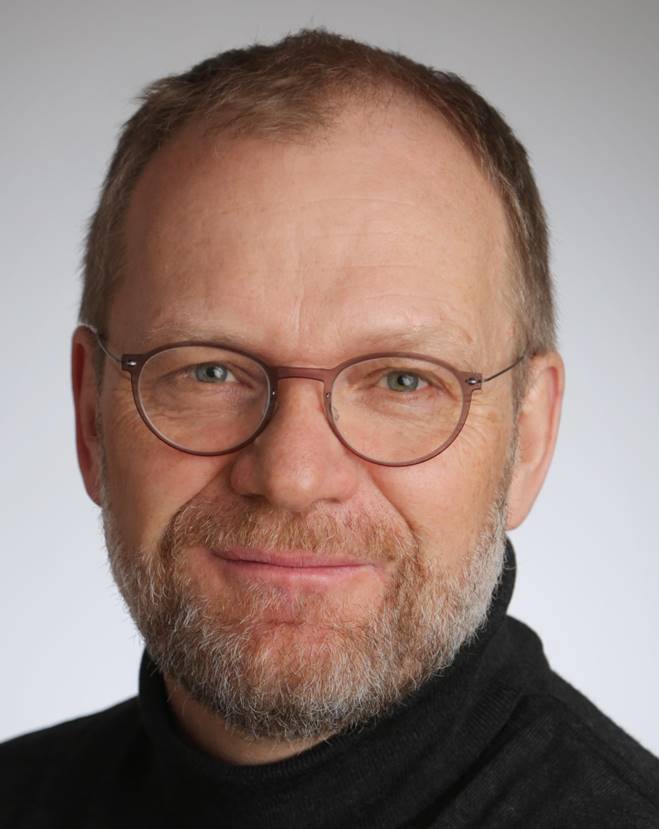Dr. Sönke Bröcker